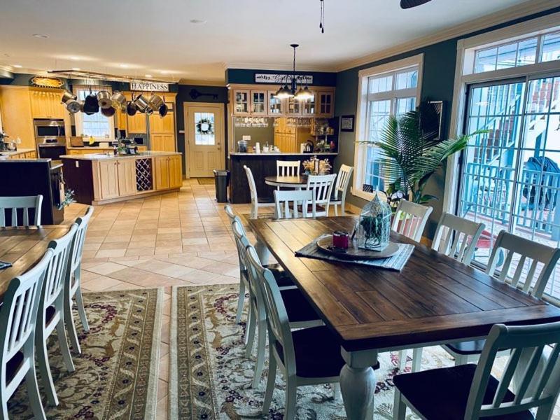 Barren Breeze Bed And Breakfast Lucas Екстер'єр фото